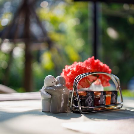 Parc Borough City Resort -Sha Extra Plus Chiang Mai Buitenkant foto